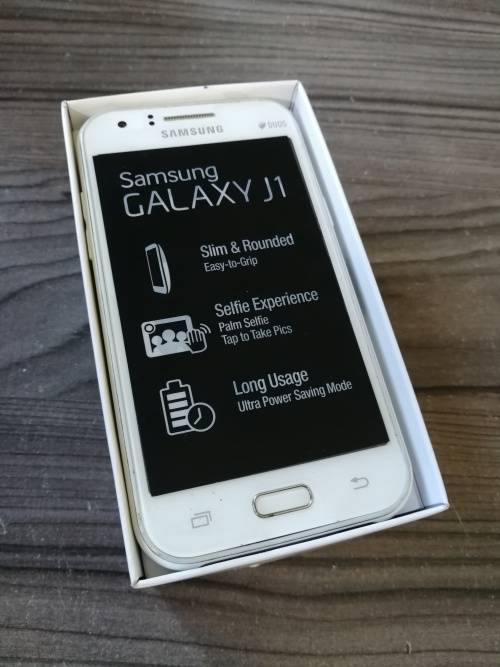 SAMSUNG GALAXY J1